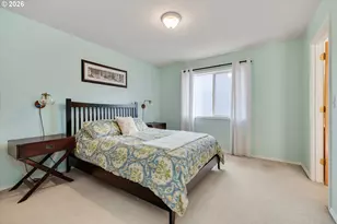 10907 SE Henderson Dr, Portland, OR 97266 - Photo 28