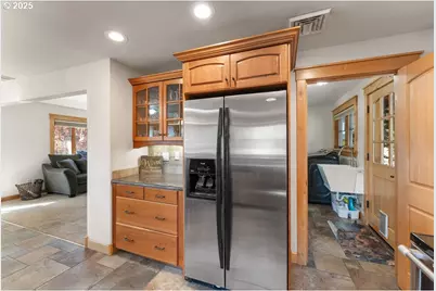 8690 Lookingglass Rd, Roseburg, OR 97471 - Photo 16