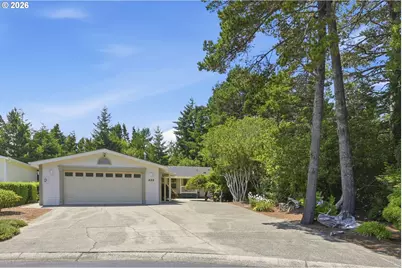 489 Sherwood Loop, Florence, OR 97439 - Photo 1
