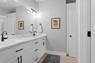 1025 Sassafras St, Independence, OR 97351 - Photo 22