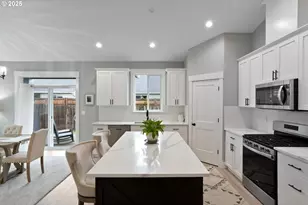 1025 Sassafras St, Independence, OR 97351 - Photo 12