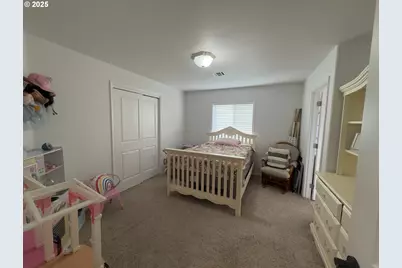 135 SW Quincetree Ct, Roseburg, OR 97471 - Photo 16