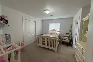 135 SW Quincetree Ct, Roseburg, OR 97471 - Photo 16