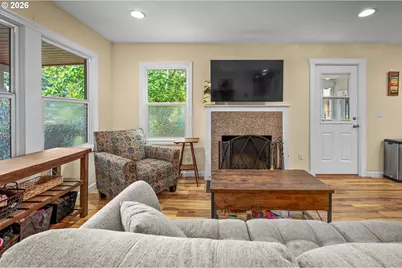 6180 NE Vera St, Portland, OR 97213 - Photo 6