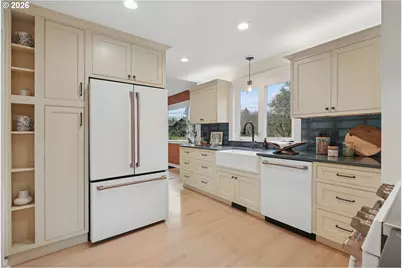 3103 NE 52nd Ave, Portland, OR 97213 - Photo 10