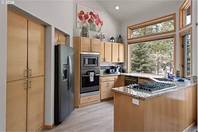 17926 Playoff Ln, Sunriver, OR 97707 - Photo 32