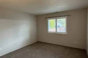 1202 E 2nd Ave, Sutherlin, OR 97479 - Photo 14