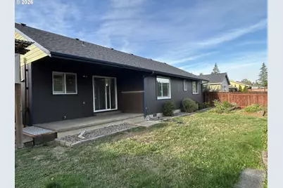 1202 E Second Ave, Sutherlin, OR 97479 - Photo 32