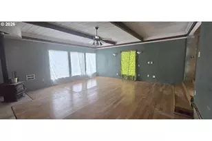 376 10th Ave, Coos Bay, OR 97420 - Photo 12