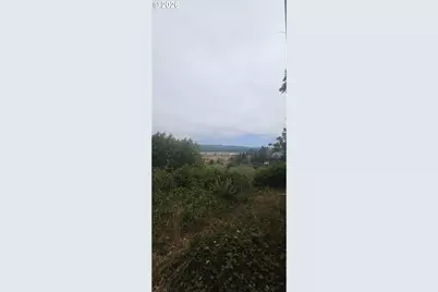 376 10th Ave, Coos Bay, OR 97420 - Photo 8