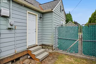 1910 Harney St, Vancouver, WA 98660 - Photo 34