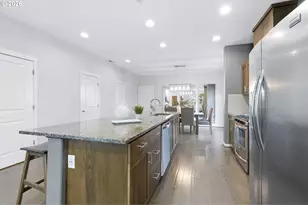 28461 SW Coffee Lake Dr, Wilsonville, OR 97070 - Photo 8