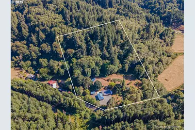 96258 Coos Sumner Ln, Coos Bay, OR 97420 - Photo 2