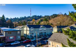 909 SW Gaines St, Portland, OR 97239 - Photo 8