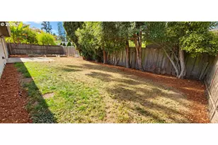 1045 NW 180th Ave, Beaverton, OR 97006 - Photo 34