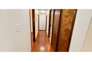 1045 NW 180th Ave, Beaverton, OR 97006 - Photo 18
