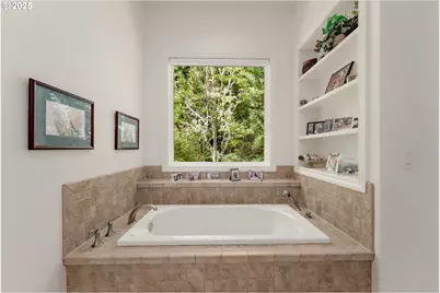 558 Wulff Ln, Roseburg, OR 97471 - Photo 20