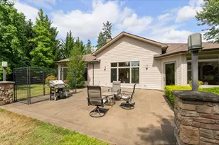 558 Wulff Ln, Roseburg, OR 97471 - Photo 30