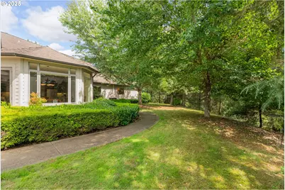 558 Wulff Ln, Roseburg, OR 97471 - Photo 32