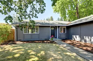 16380 SE Sterling Cir, Milwaukie, OR 97267 - Photo 4