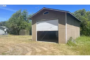 2157 Ferguson Ln, Days Creek, OR 97429 - Photo 38