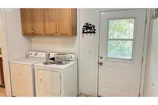2157 Ferguson Ln, Days Creek, OR 97429 - Photo 24