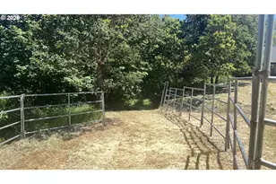 2157 Ferguson Ln, Days Creek, OR 97429 - Photo 44