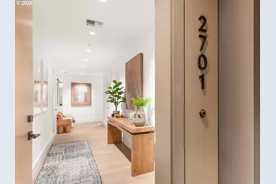 550 SW 10th Ave #2301, Portland, OR 97205 - Photo 6