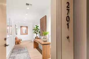 550 SW 10th Ave, Portland, OR 97205 - Photo 6