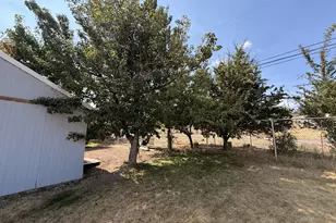 1638 Hines Blvd, Burns, OR 97720 - Photo 24