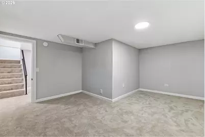 6302 N Kerby Ave, Portland, OR 97217 - Photo 30