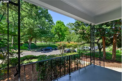 6302 N Kerby Ave, Portland, OR 97217 - Photo 4