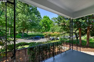 6302 N Kerby Ave, Portland, OR 97217 - Photo 4