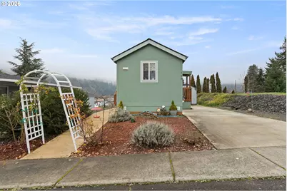 119 Oak Leaf Ln, Winston, OR 97496 - Photo 2