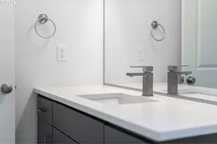 6003 NE 70th St, Vancouver, WA 98661 - Photo 24