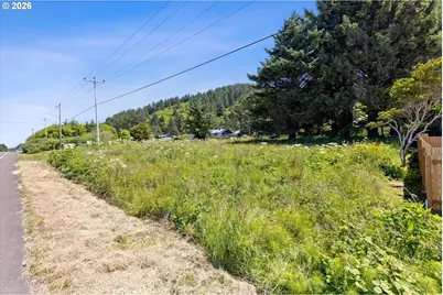 1200 King St, Yachats, OR 97498 - Photo 10