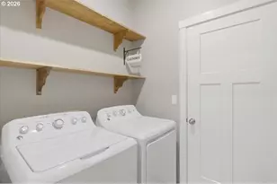 1434 Gladiola Dr, Junction City, OR 97448 - Photo 36