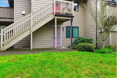 2001 Lake Isle Ter, Eugene, OR 97401 - Photo 2