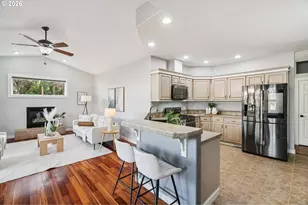 13728 SW 159th Terrace, Portland, OR 97223 - Photo 8