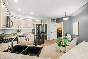 13728 SW 159th Terrace, Portland, OR 97223 - Photo 10