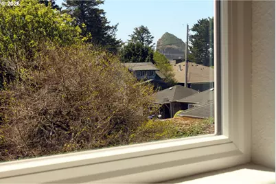 195 E Jackson St, Cannon Beach, OR 97110 - Photo 36