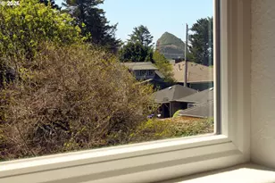 195 E Jackson St, Cannon Beach, OR 97110 - Photo 36