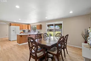825 W Division Ave, Hermiston, OR 97838 - Photo 20