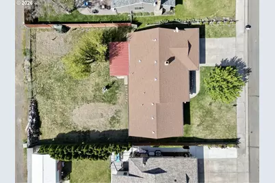 825 W Division Ave, Hermiston, OR 97838 - Photo 20