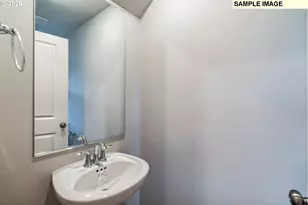 740 Merriott Ln, Woodburn, OR 97071 - Photo 10