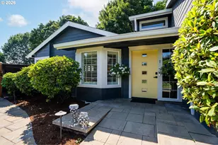 5624 NE Farmcrest St, Hillsboro, OR 97124 - Photo 4