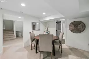 2352 SW Market St Dr, Portland, OR 97201 - Photo 36
