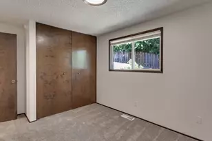 12406 SE Sequoia Ave, Milwaukie, OR 97222 - Photo 32