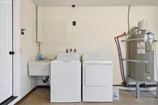 1318 NW 88th St, Vancouver, WA 98665 - Photo 26