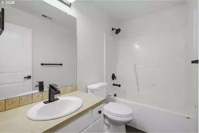 879 SW Windrose Ter, Beaverton, OR 97003 - Photo 22